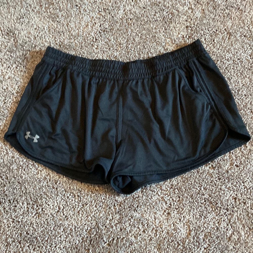 Black under armour cloth shorts